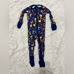 Little sleepies alphabet friends zippy. Size 6-12 months.